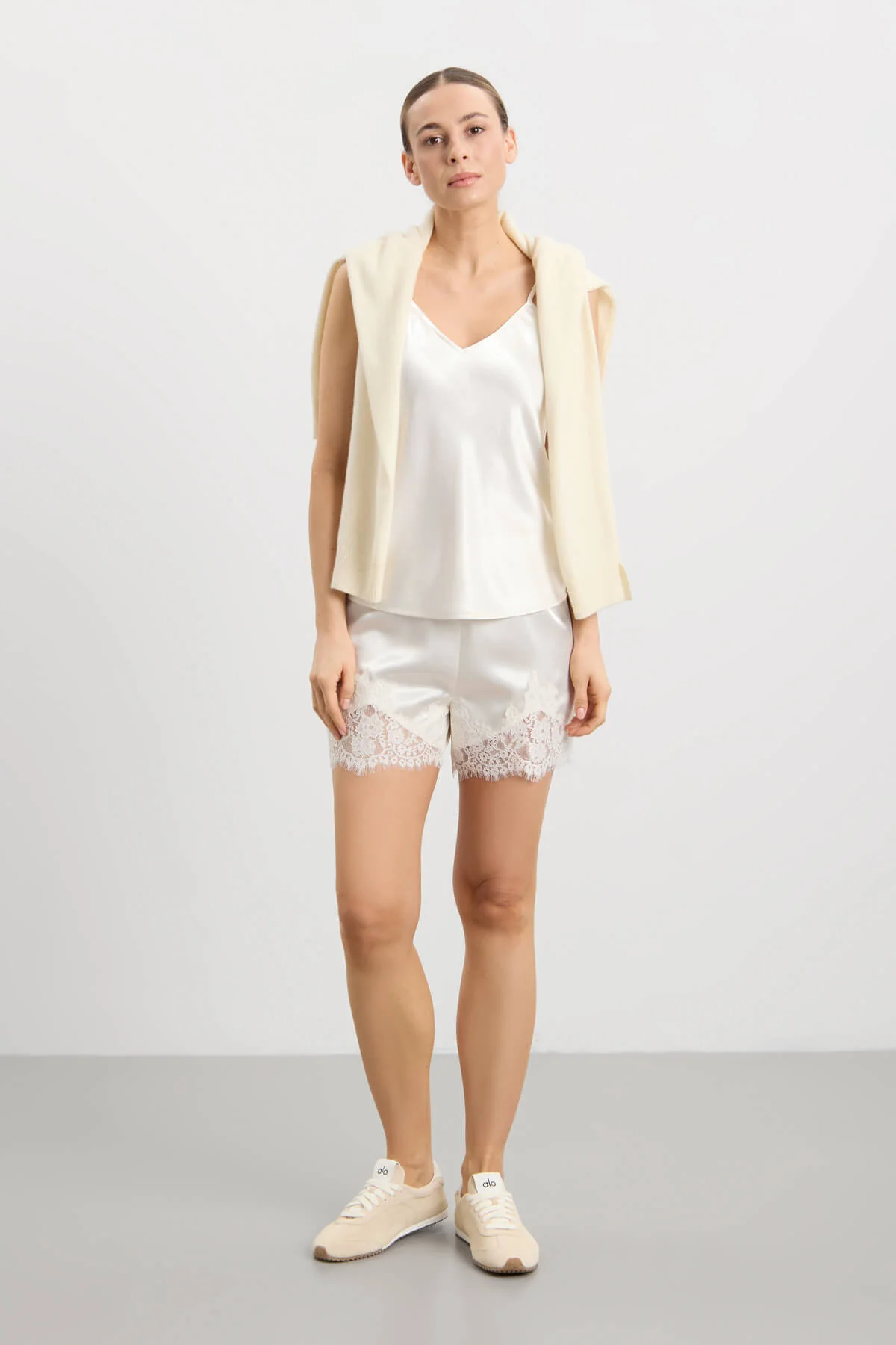 Tops & Shirts